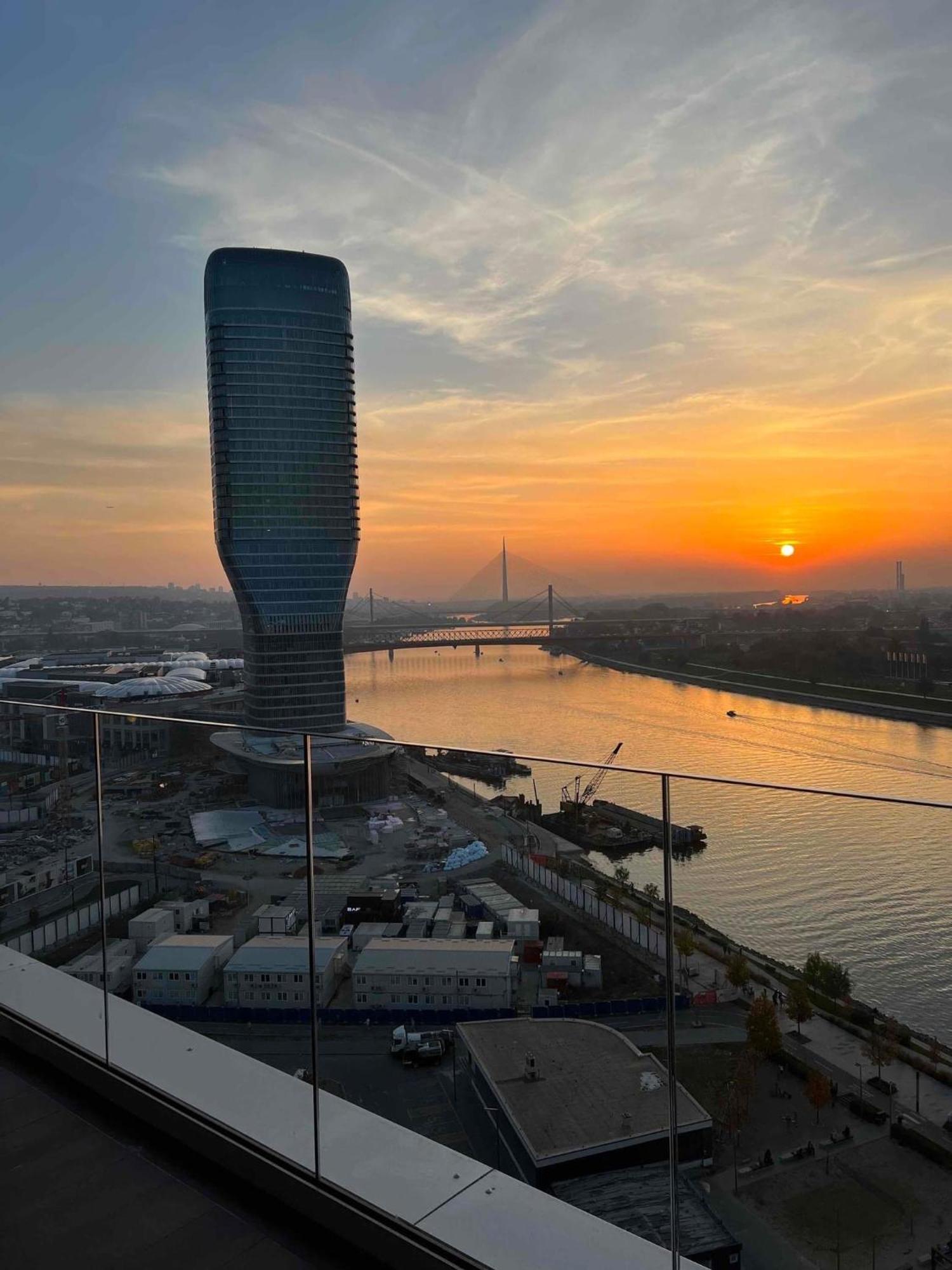 BW Terrace Top Floor Apartments With River View & Self Check-In Belgrad Exteriör bild